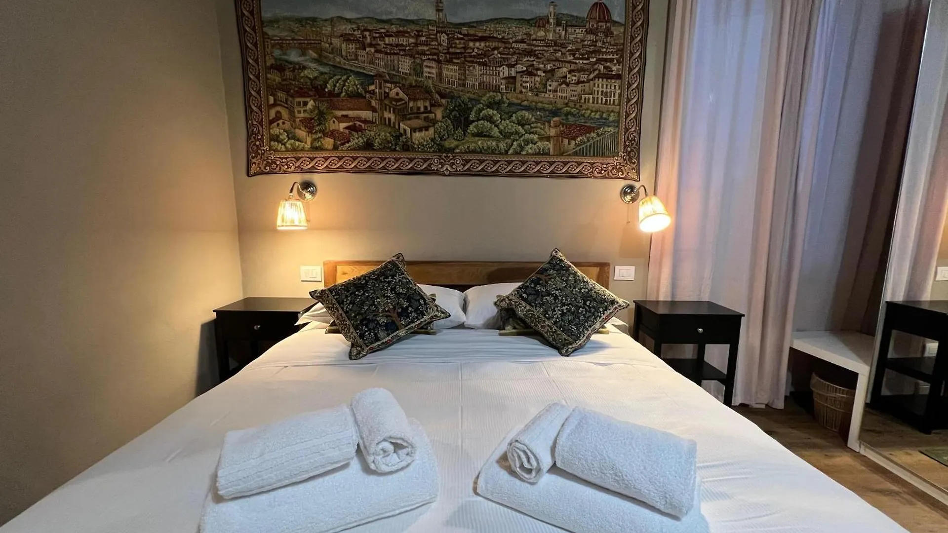 Laura 68 Apartment Florence Italy