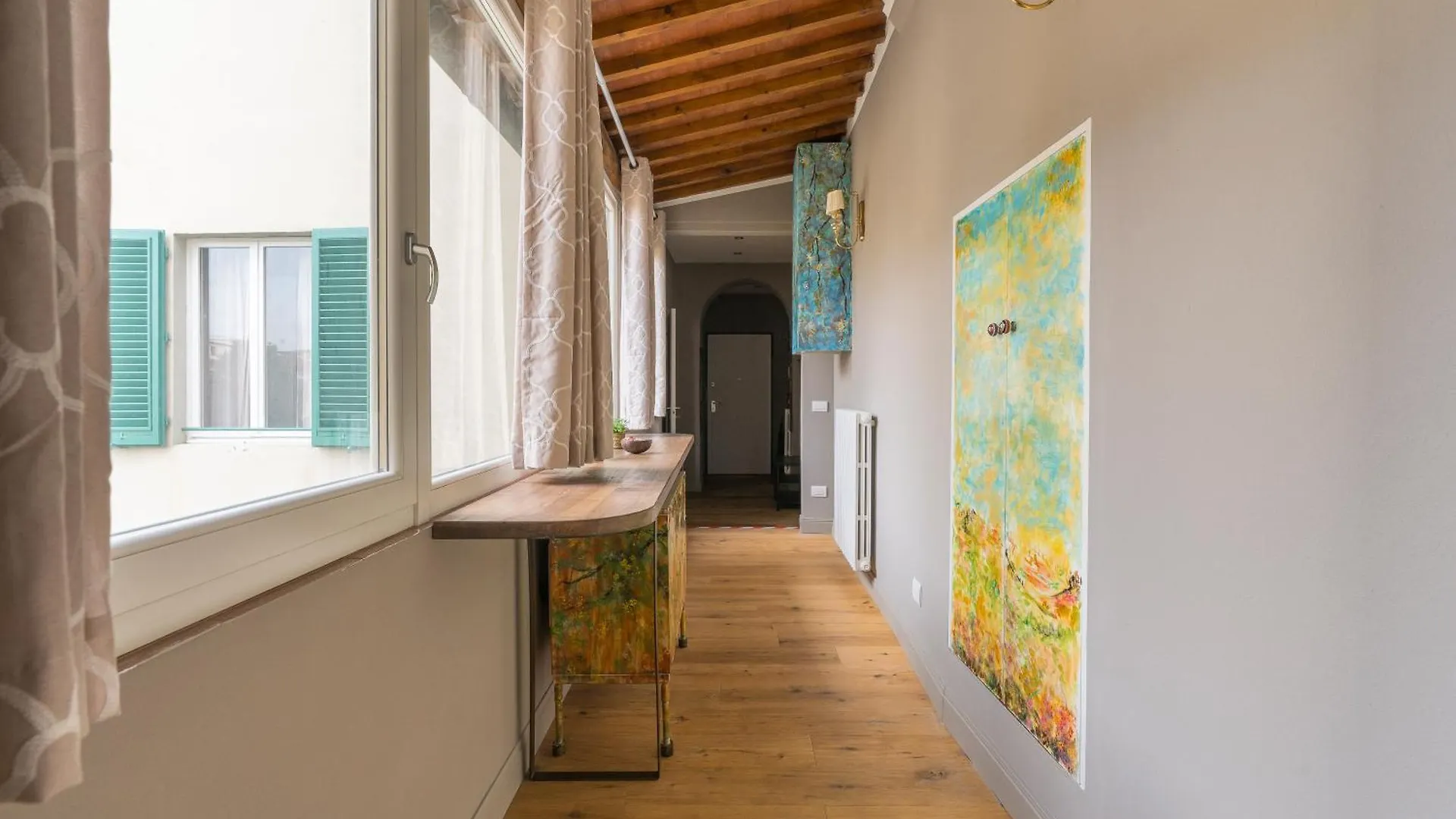 Laura 68 Apartment Florence Italy